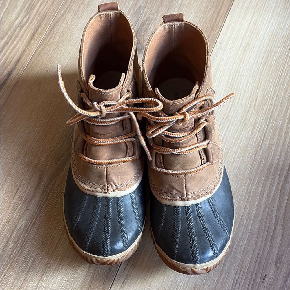 Women’s Sorel Ankle Duck Boots Size 10